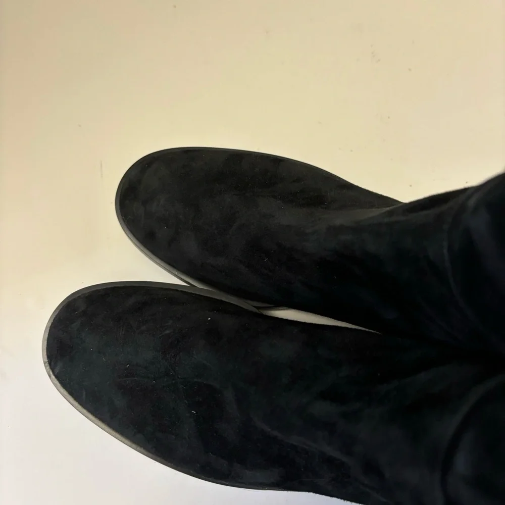 Stuart‎ Weitzman keelabd Knee High Boots Suede Sz 4.5